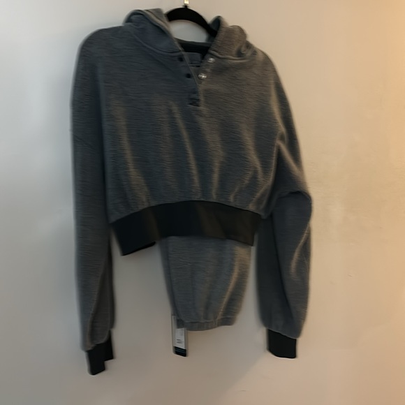 ✨NWT KAWALATEE GRAY INSIDE OUT SET✨ - Picture 3 of 12